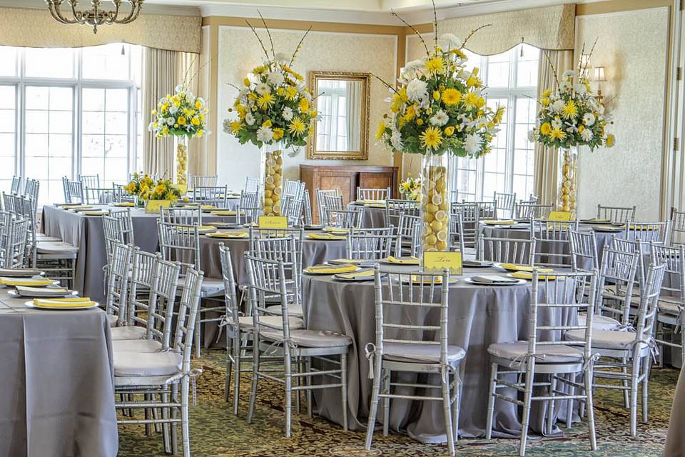 Linen Hero by Chair Covers & Linens