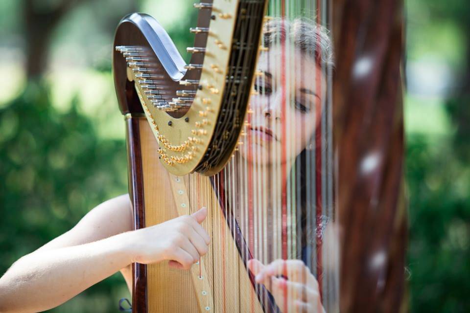 Hope Cowan, harpist