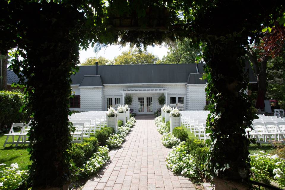 Outdoor Ceremony