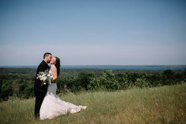 Bay View Weddings at Gallagher Farms