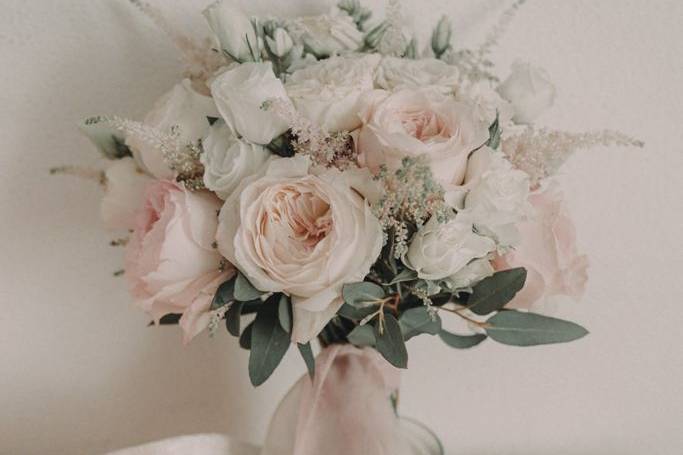 Mediterranea Wedding & Flowers