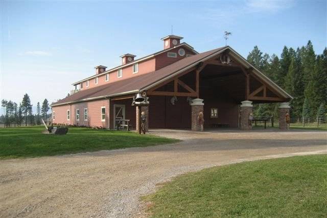 The Barn at Finley Point