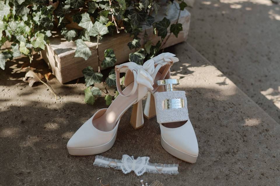 Bride's shoes
