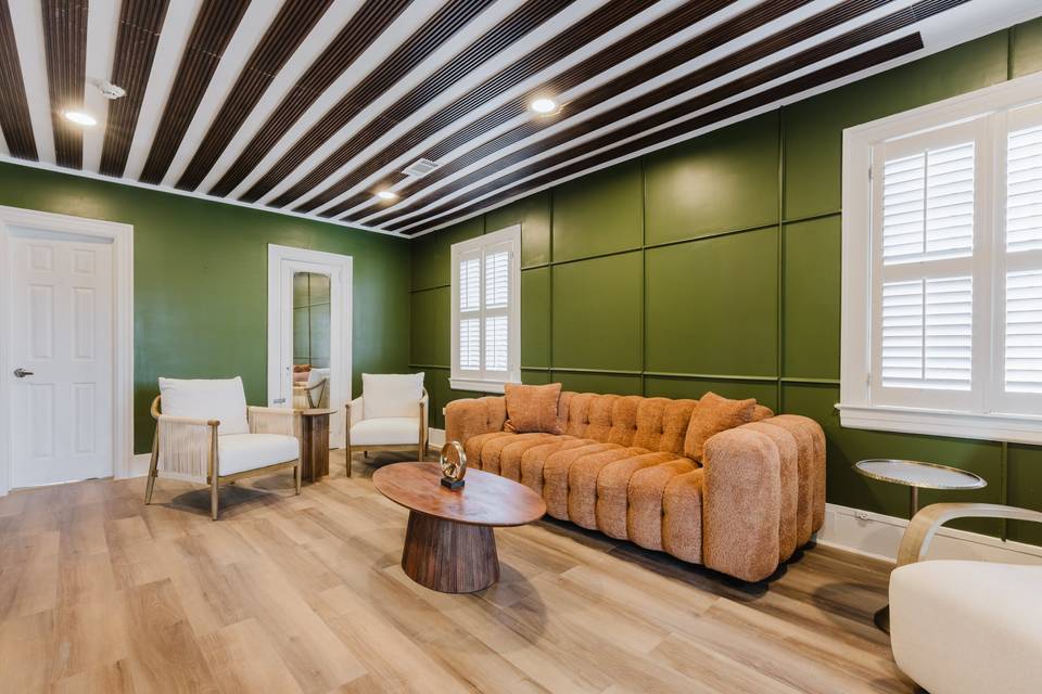Manor House Upstairs Lounge