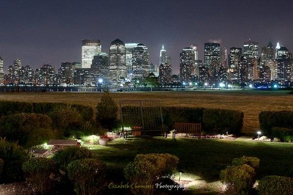 Elizabeth Chambers Photography - Vista from the Liberty House Restaurant in Jersey City, NJ