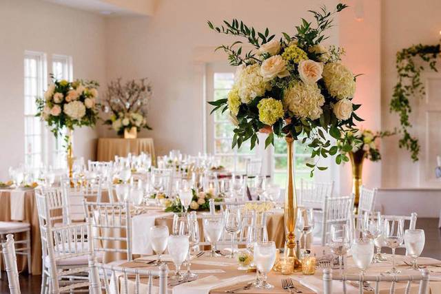 Plum Social Events & Flowers
