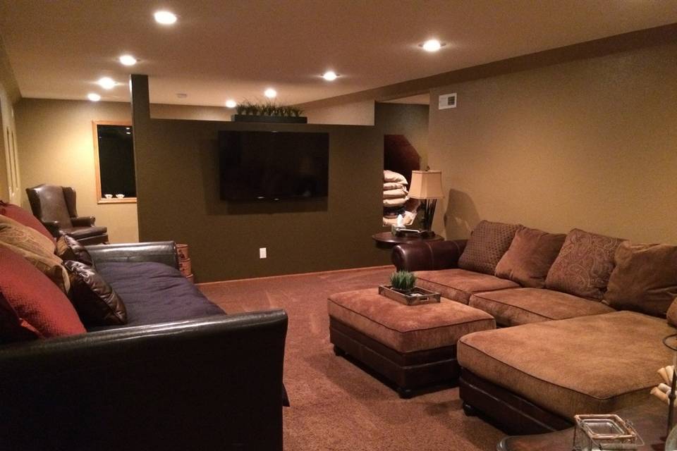 2nd Living Room / Sleeping