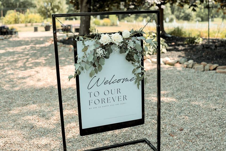 Welcome sign