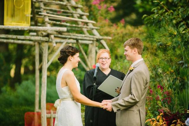 Aviva Sala - Wedding Officiant