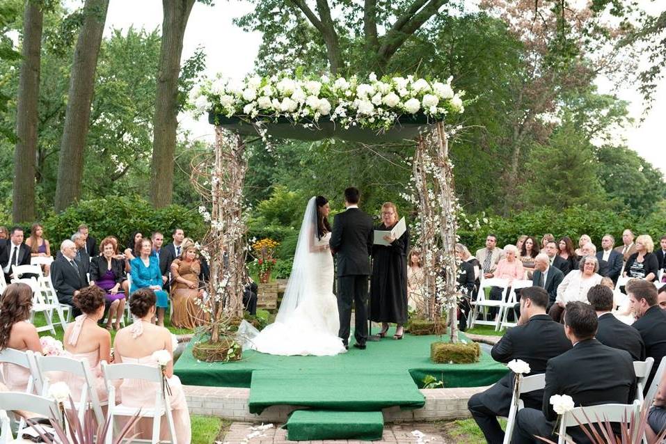 Aviva Sala - Wedding Officiant