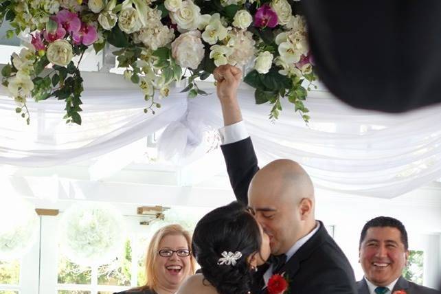 Aviva Sala - Wedding Officiant