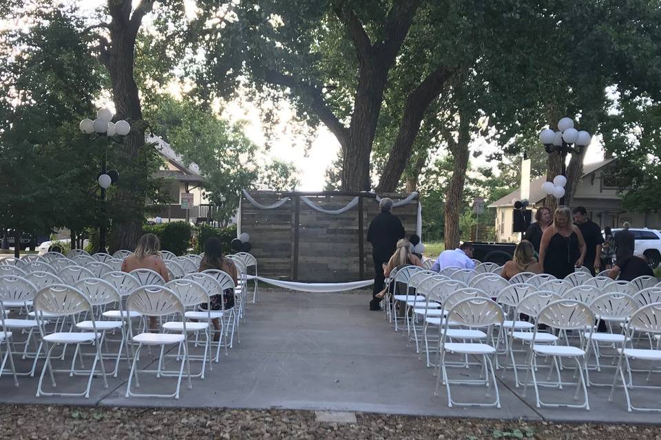 Outdoor Wedding - West Face