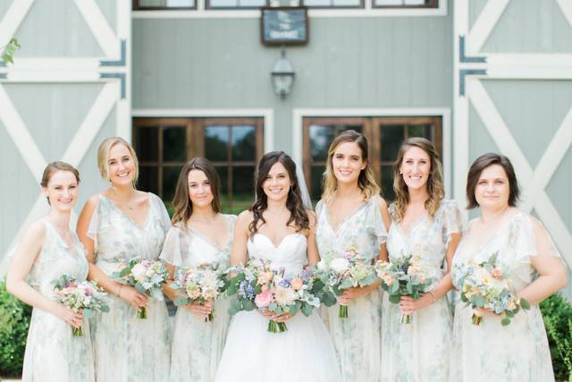 The bride with her bridesmaids