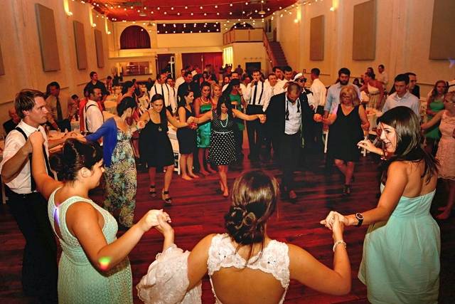 Dance circle