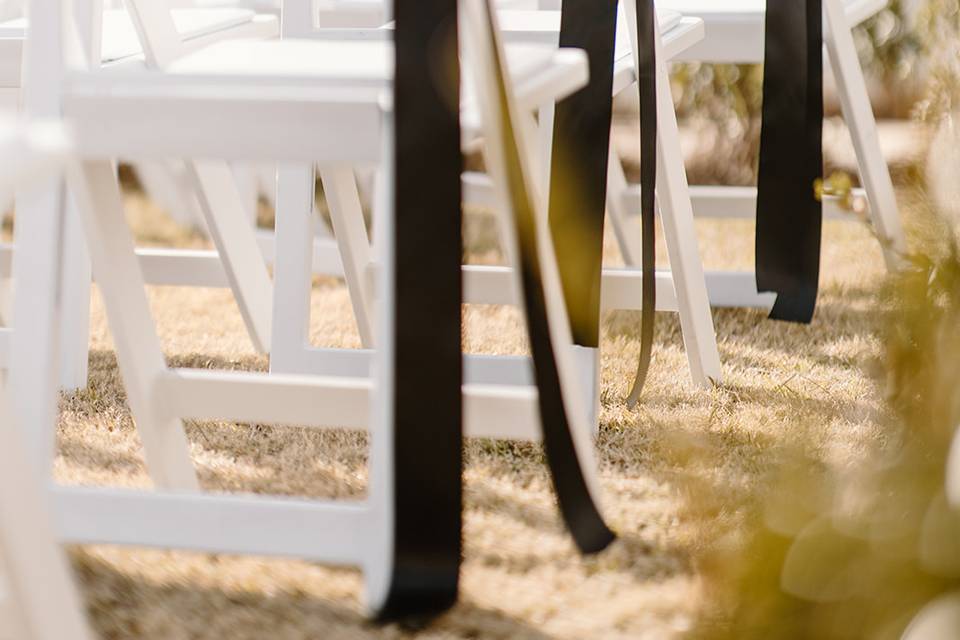 Bow on chair