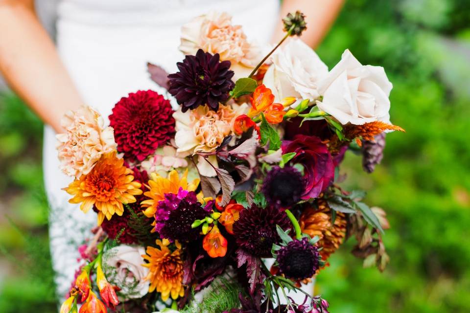 Fall bridal bouquet