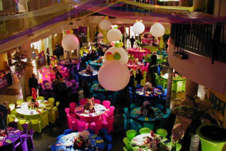 Tsakopoulos Library Galleria