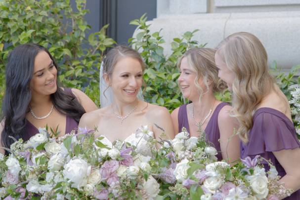 Anna and her Bridesmaids