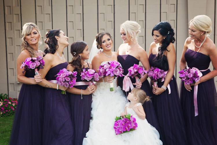 The bride with her bridesmaids