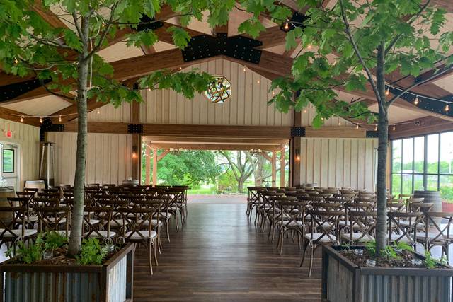 Red Maple Vineyard