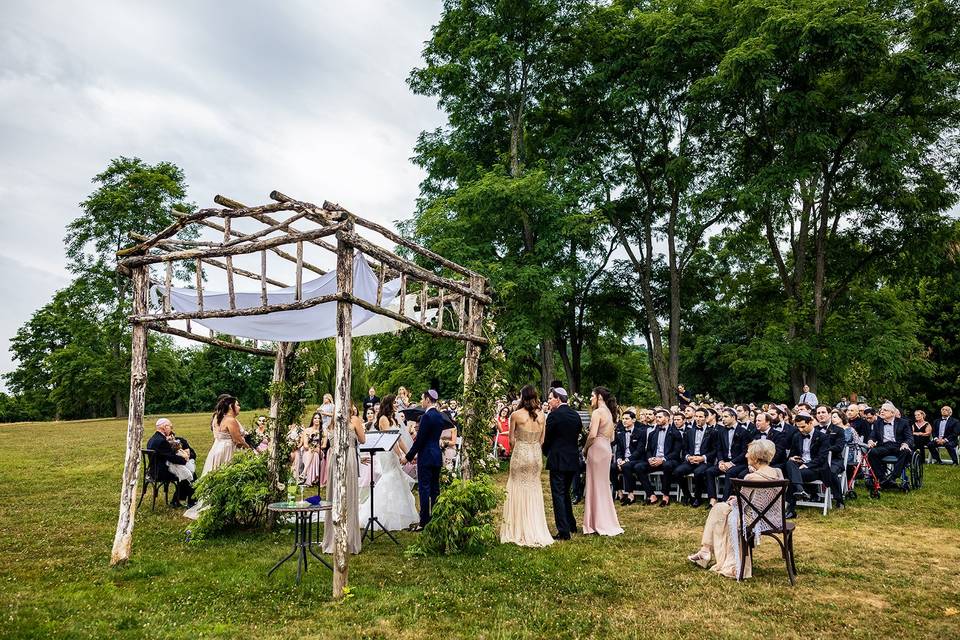 Jewish ceremony on the hill