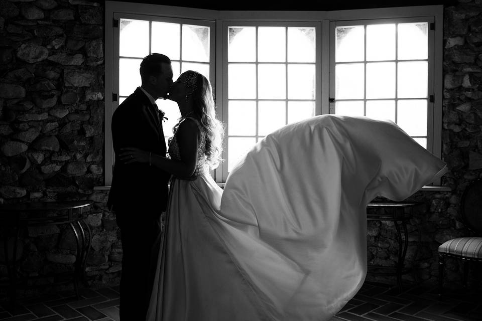 Newlyweds in romantic silhouette