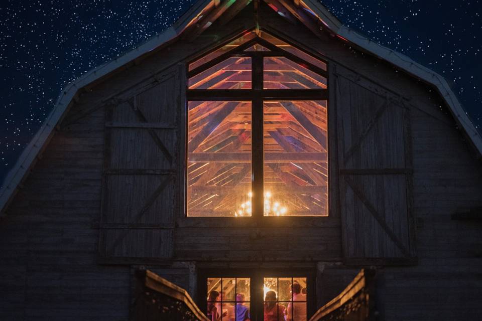 The barn under the stars