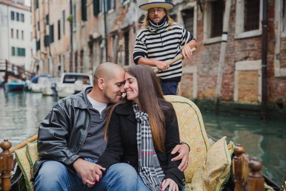 Venice Gondola Love
