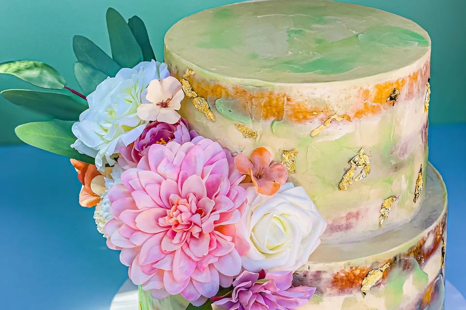 Semi-naked green and gold cake