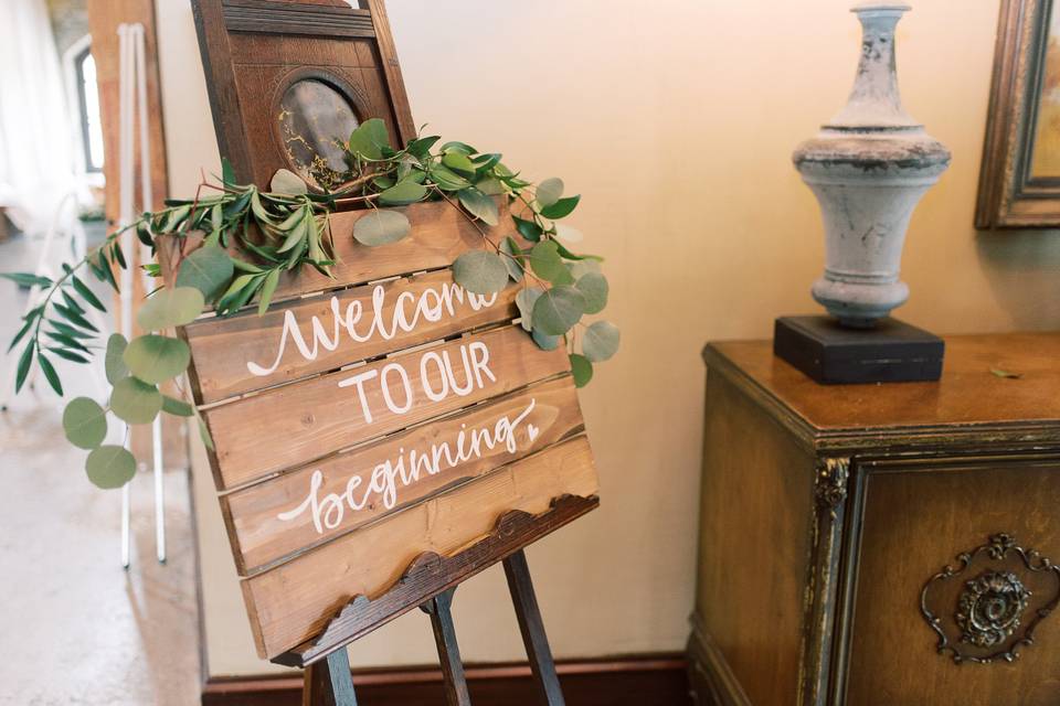 Rustic Welcome Sign