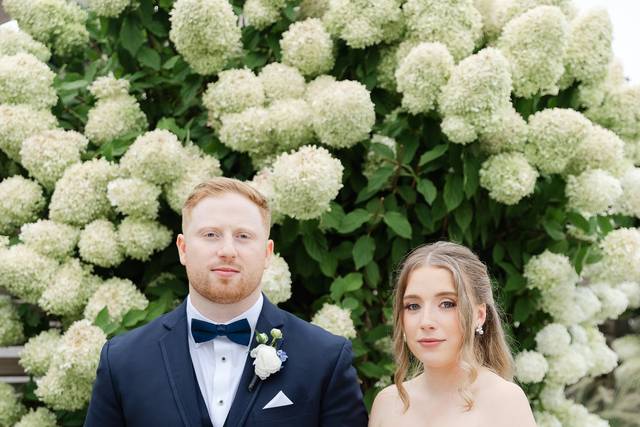 Editorial wedding portraits