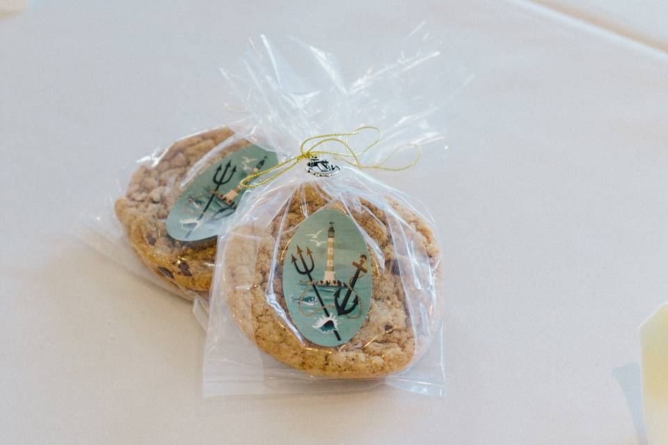 Create Your Custom Wedding Favors – The Providence Cookie Company