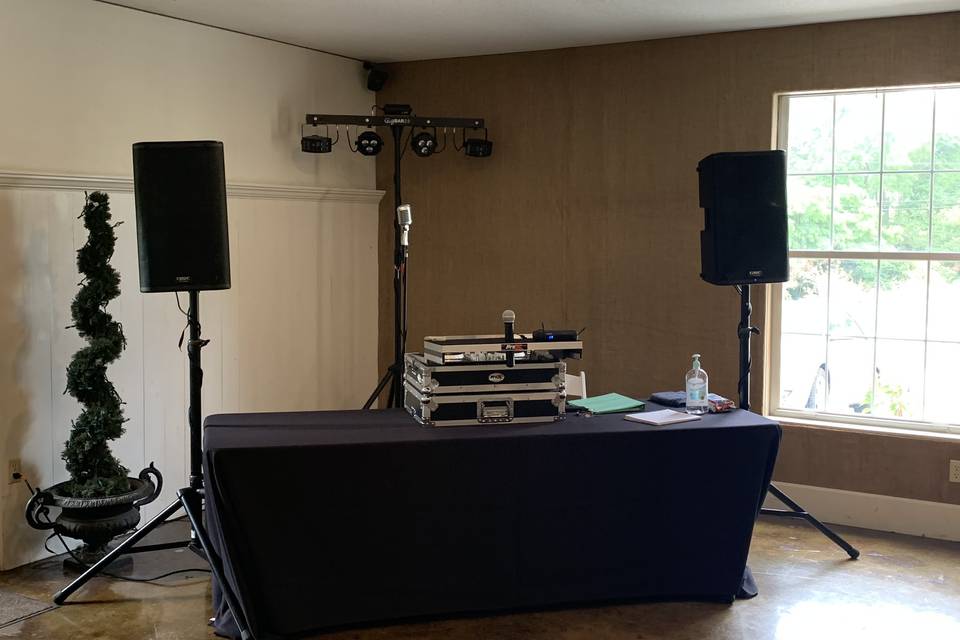 DJ Set Up 2