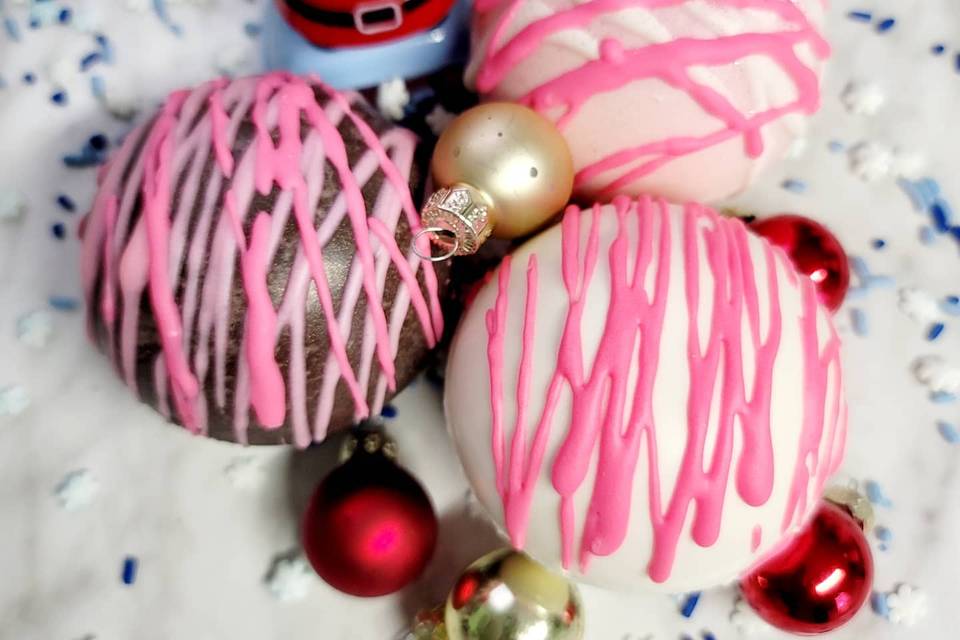 Cocoa Bath Baubles