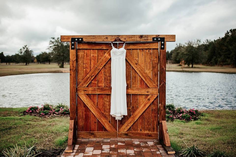 Our freestanding barn doors