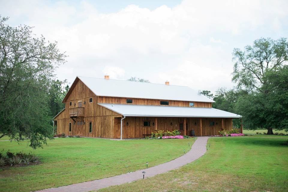 Welcome! Luxury barn with A/C