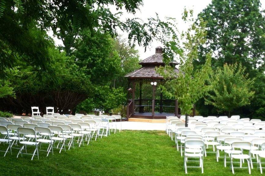 Outdoor wedding venue