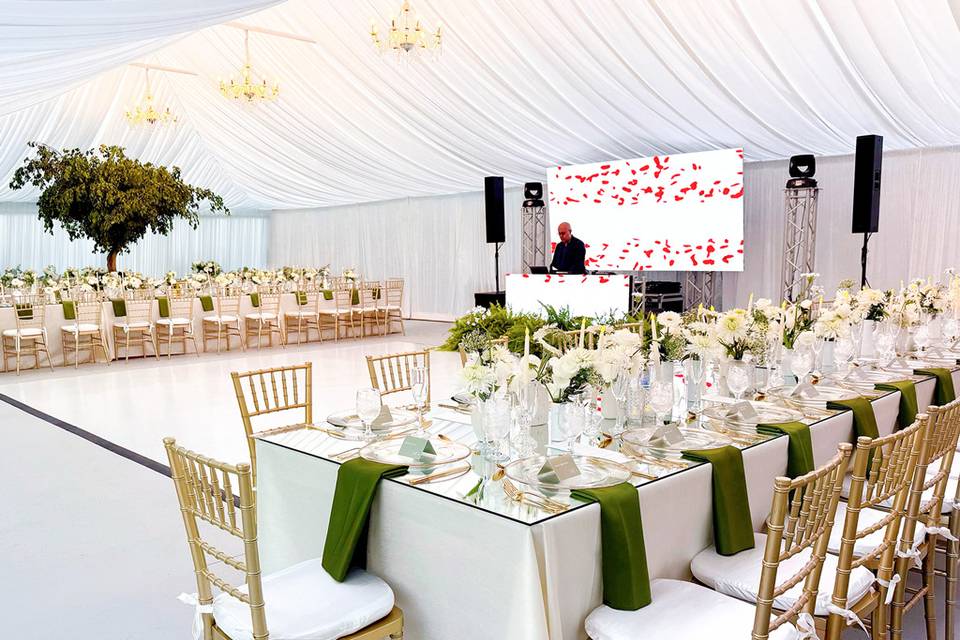 Villa Paraiso Reception