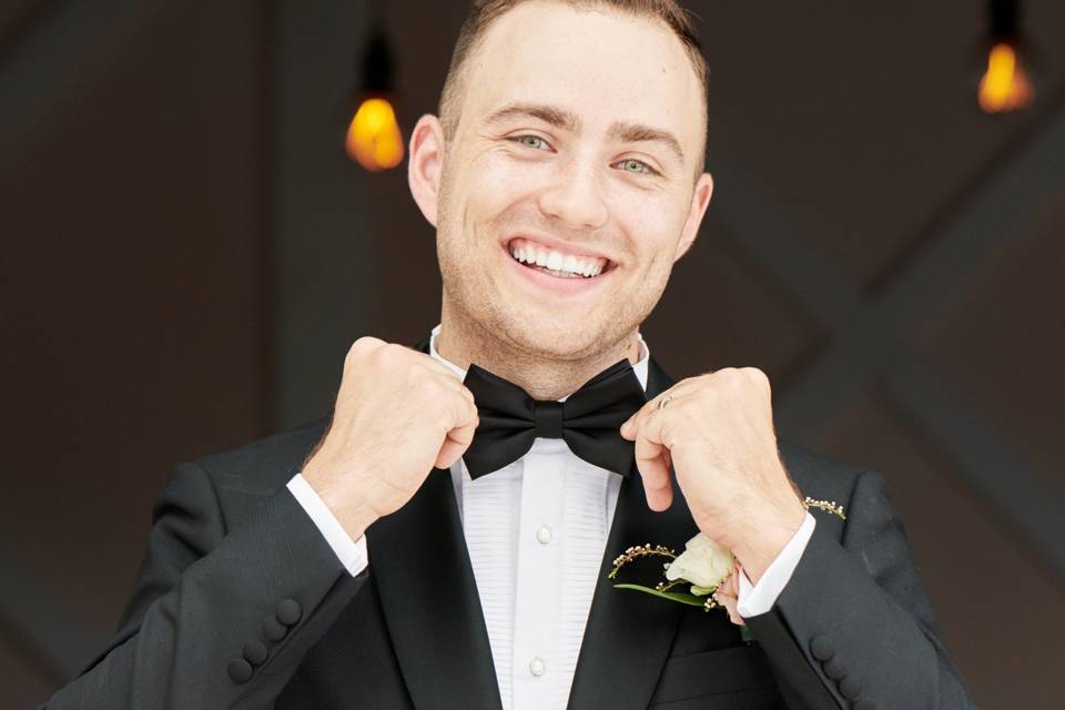 Groom getting ready - The Imperial Lens Photography