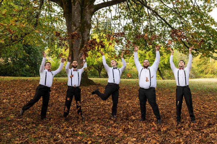 Www.weddingphotographerguy.com