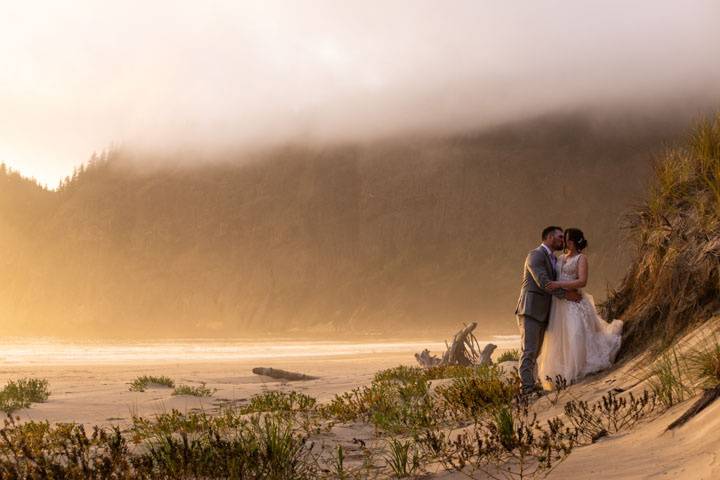 Www.weddingphotographerguy.com