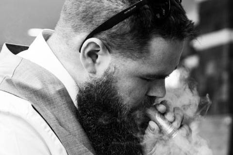 Www.weddingphotographerguy.com