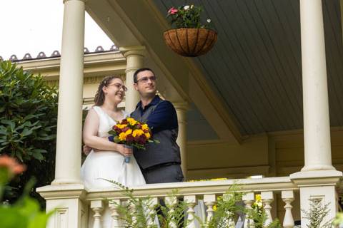 Www.weddingphotographerguy.com