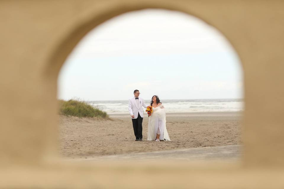 Www.weddingphotographerguy.com