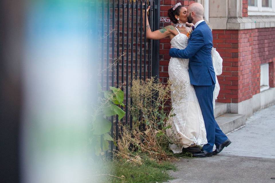 Www.weddingphotographerguy.com