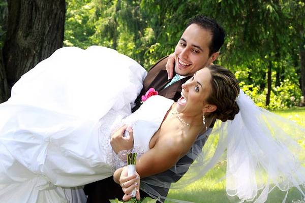 Lisa & Carlo in Chicopee, MA.  Copyright GSP Fine Photography / GSPetro