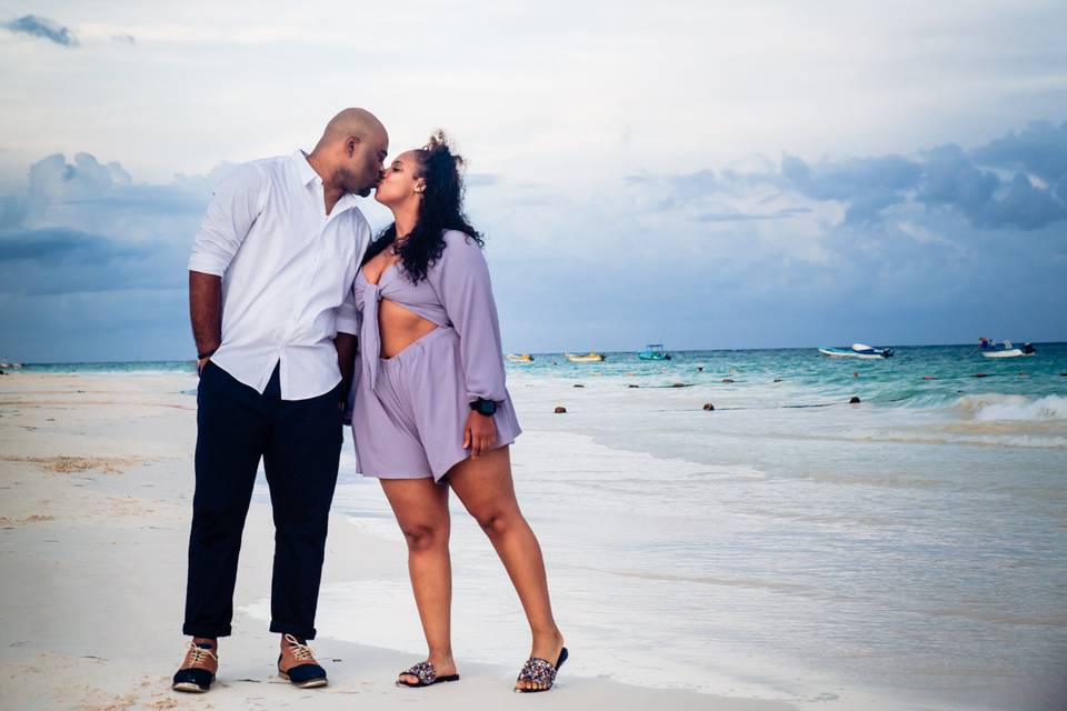 Kirbi&Daniel Tulum Engagement