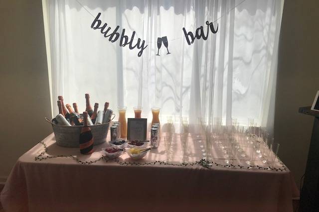 Mimosa Bar