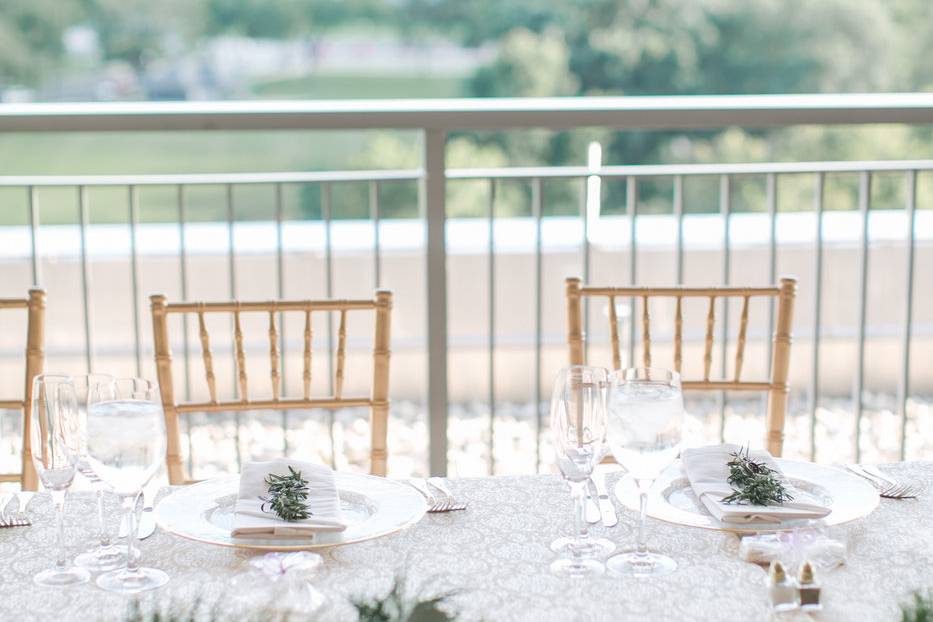 Head Table Garland