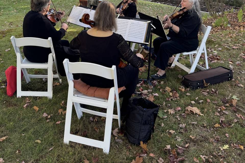 A gorgeous Oct. wedding!